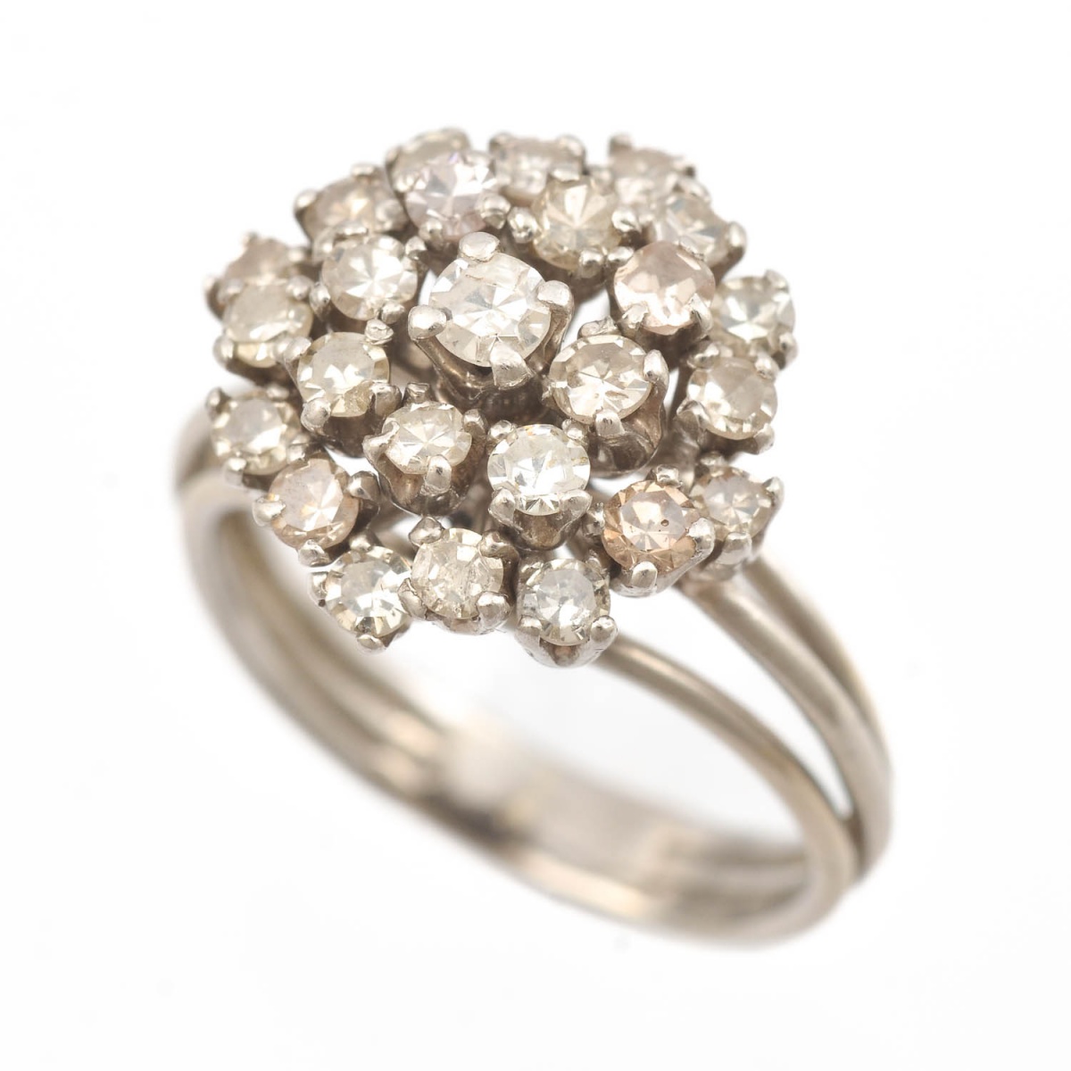 Antigo anel chuveiro em platina com 25 diamantes totali