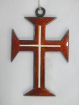 Rara Comenda portuguesa da "Ordem Militar de Cristo", também designada "Ordem Militar dos Cavaleiros de Nosso Senhor Jesus Cristo" em prata vermeil e esmalte. Esta comenda foi instituída pelo reino de Portugal em 1834. Medida: 7 X 4,5.