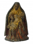 NOSSA SENHORA DA PIEDADE. Rara imagem em madeira policromada. Alt.: 22,5cm. Minas-Séc.XVIII.