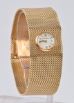 JAEGER LE COULTRE. Relógio pulseira feminino suíço da famosa marca "Jaeger le Coultre". Caixa e pulseira em ouro 18k-750mls contrastado. Peso: 51,4g. Funcionando.