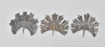 Três antigos resplendores para imagem em prata Brasileira. Alt.: 4cm.