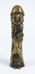 Escultura erótica em bronze dourado. Alt.: 26cm.