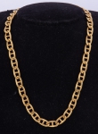 Gargantilha no padrão "Gucci" em ouro 18k-750mls contrastado. Comp.: 41cm. Peso: 47g.