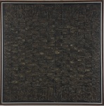 WAKABAIASHI, KAZUO (1931). "Abstração Negra", óleo s/ tela, 81 X 81. Assinado e datado (1979) no c.i.d. No verso cachet da tradicional "Galeria Ipanema". Reproduzido com foto no catálogo.