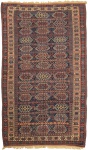 Raro tapete Kasak Kurdo (circa 1910), medindo: 2,85 x 1,70 = 4,85m². Reproduzido com foto no catálogo.