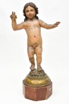 MENINO JESUS DE PRAGA. Magnífica Imagem em madeira policromada. Alt.: 51cm. Portugal - séc. XIX.