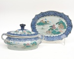 Extraordinária Terrina com presentoir em porcelana chinesa da "Cia das Índias" do séc. XVIII